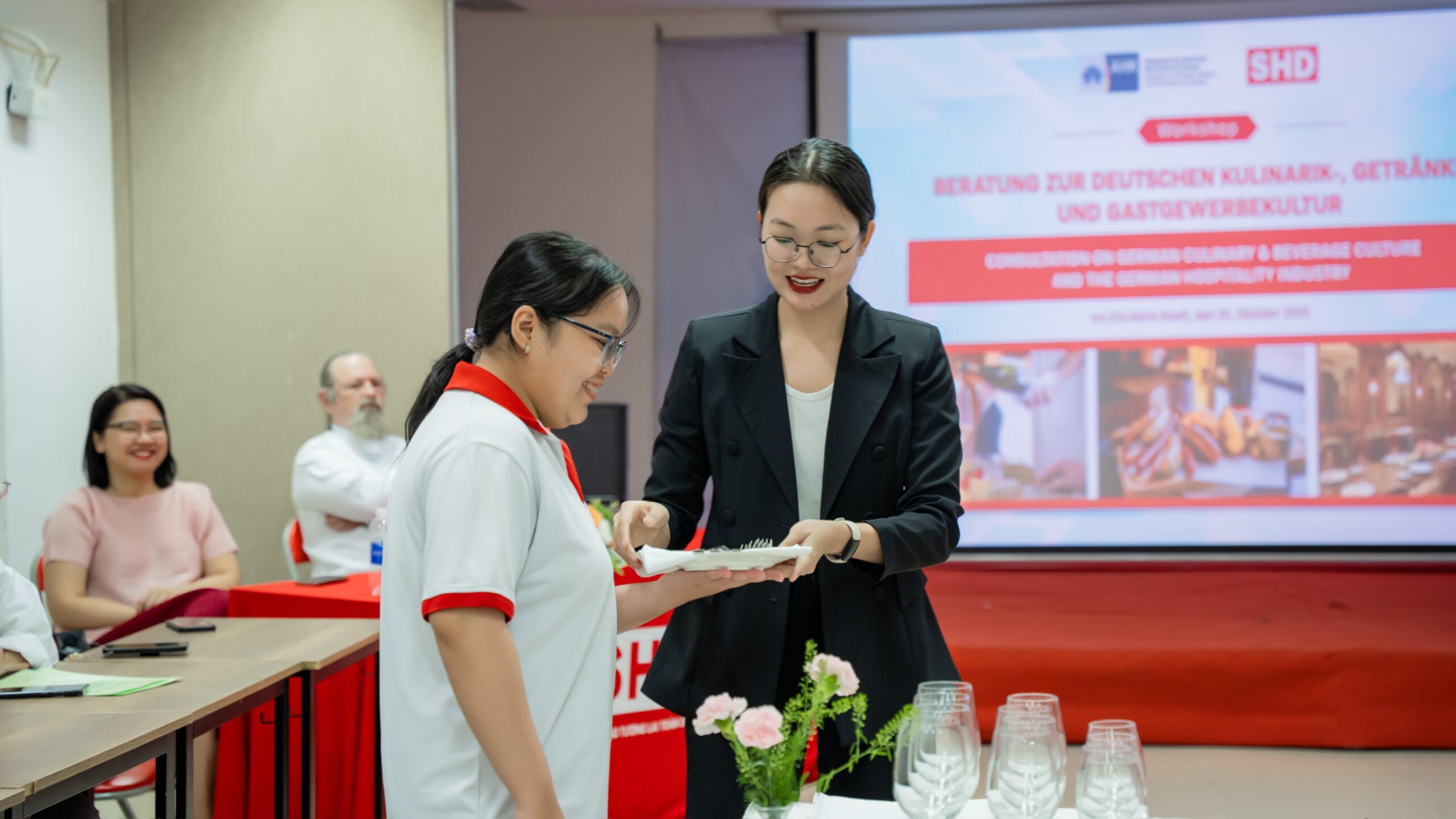 Trải nghiệm nghề nhà hàng khách sạn du học nghề Đức