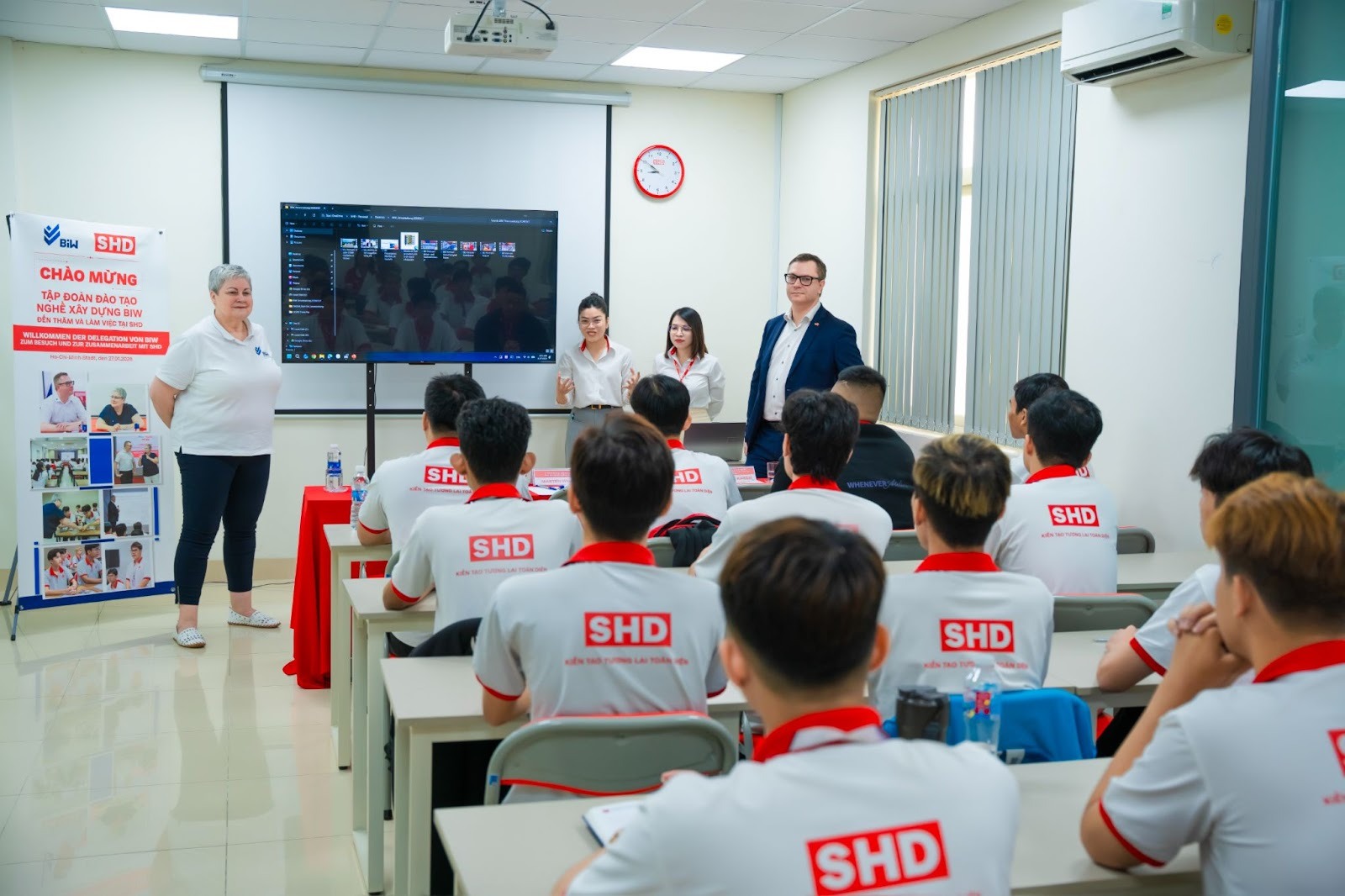 học viên shd giao lưu biw