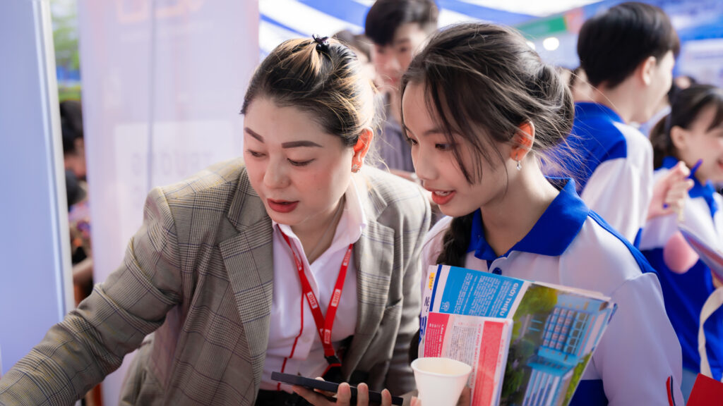 Ngày hội hướng nghiệp SHD Academy