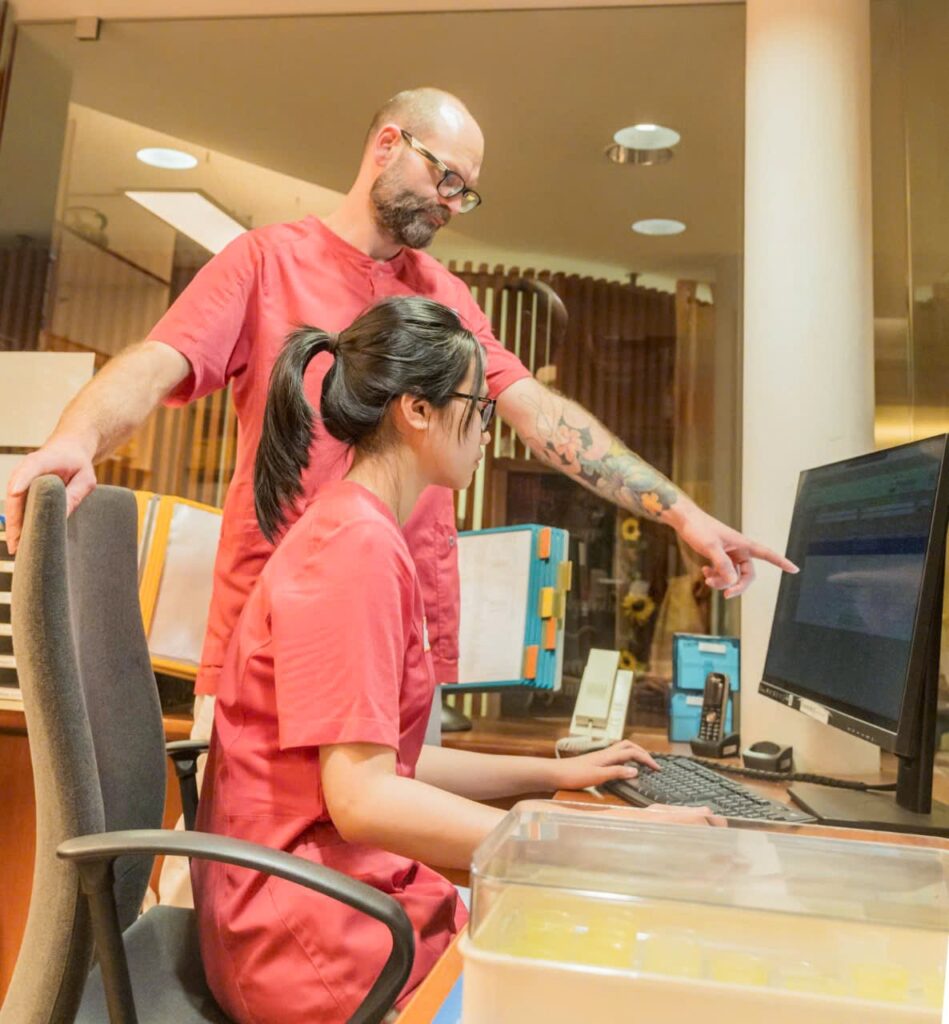 du học nghề Đức màu hồng